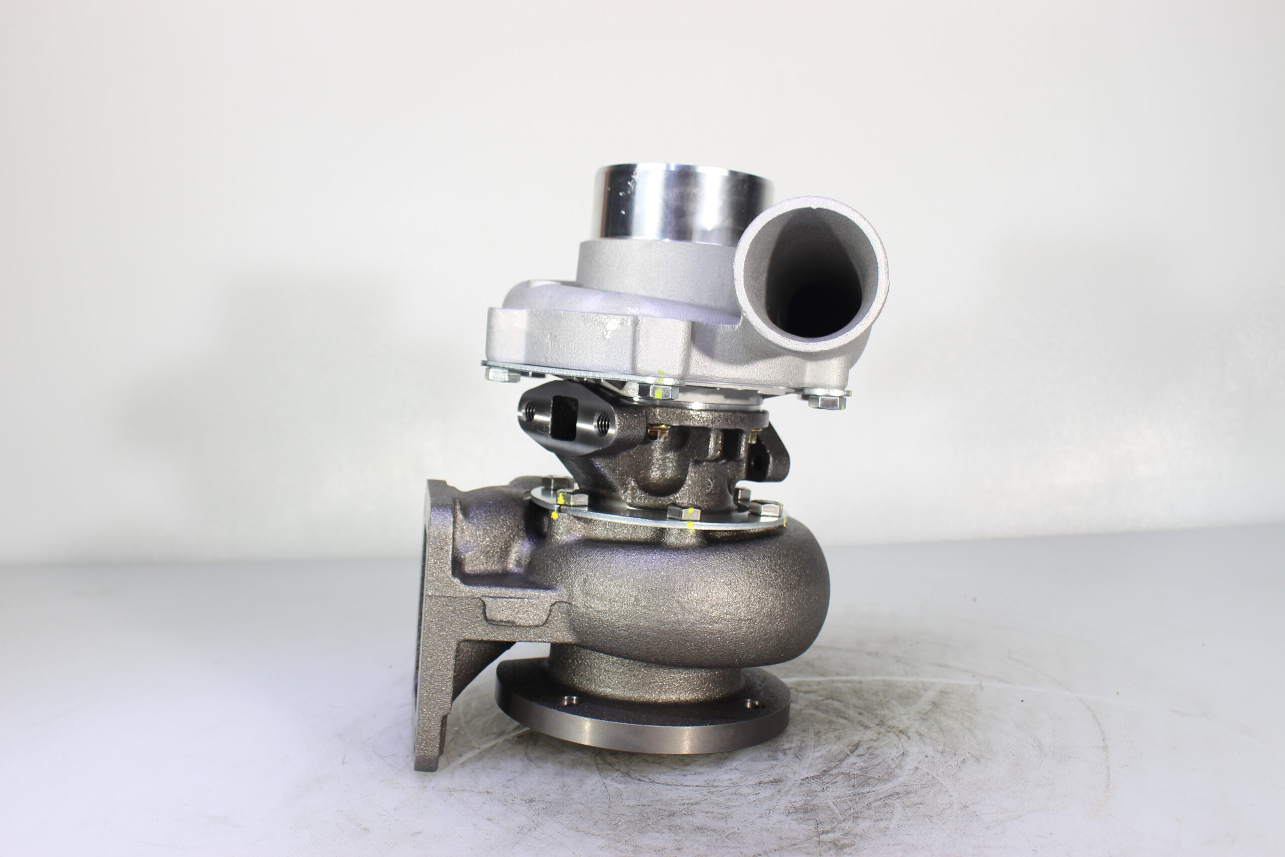 Turbo TO4B90 Turbocharger 74029207 74036513 84062751 409080-5009 for Allis-Chalmers TRACTOR 7030