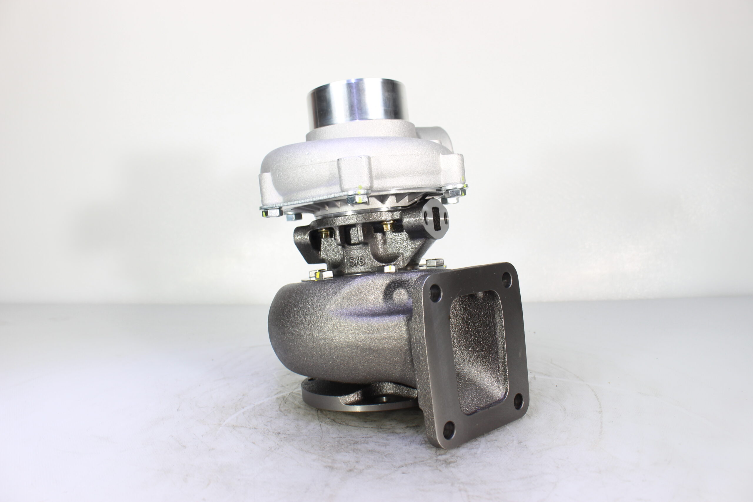 Turbo TO4B90 Turbocharger 74029207 74036513 84062751 409080-5009 for Allis-Chalmers TRACTOR 7030