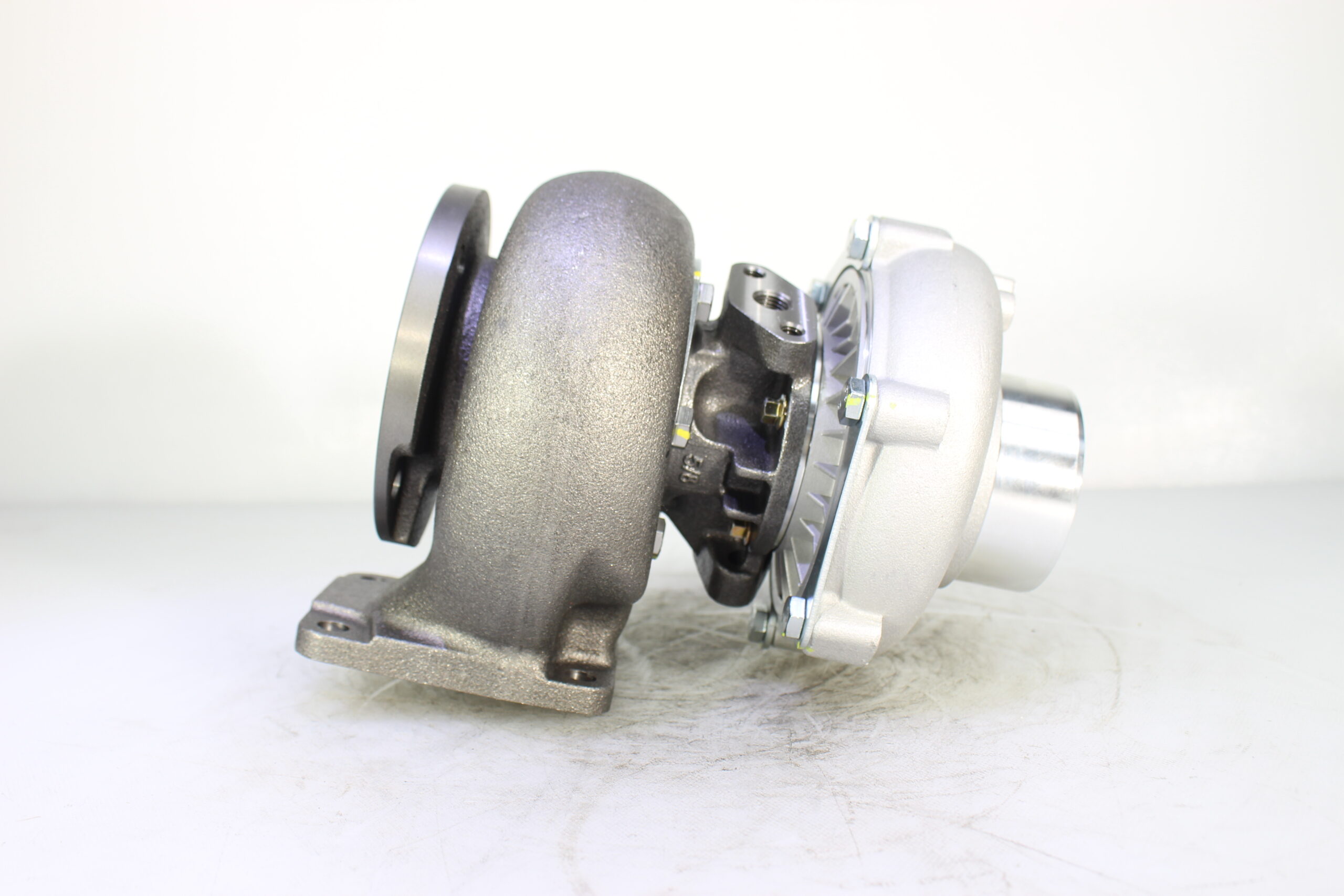 Turbo TO4B90 Turbocharger 74029207 74036513 84062751 409080-5009 for Allis-Chalmers TRACTOR 7030