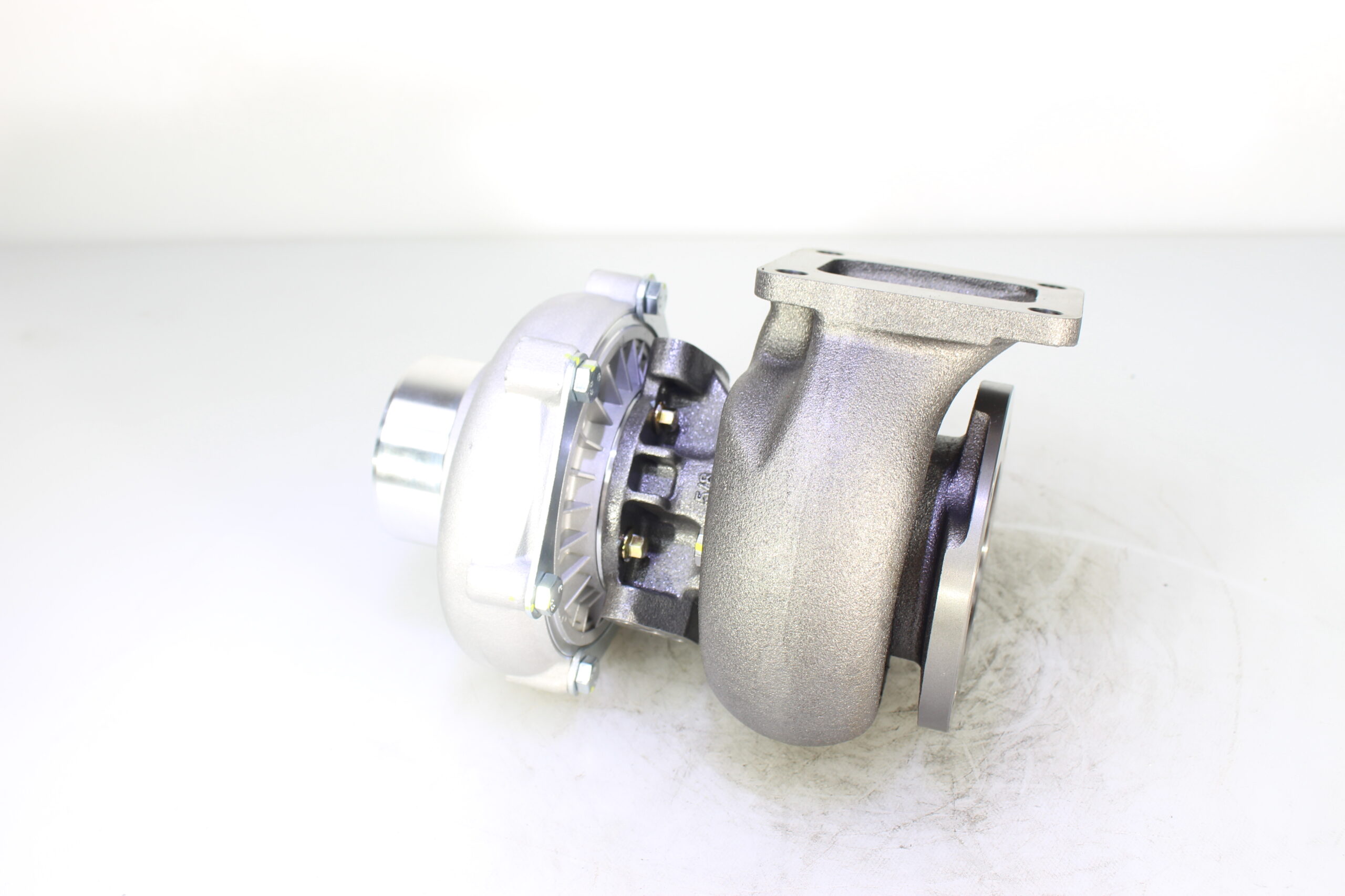 Turbo TO4B90 Turbocharger 74029207 74036513 84062751 409080-5009 for Allis-Chalmers TRACTOR 7030