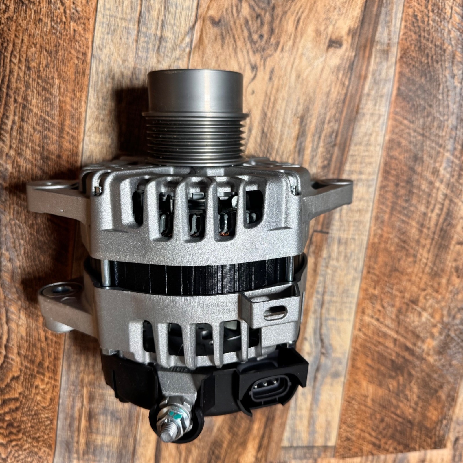 An application scenario or product detail of alternator brands - Image 18