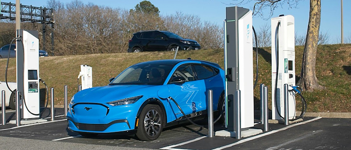 An application scenario or product detail of best gas electric cars - Image 15