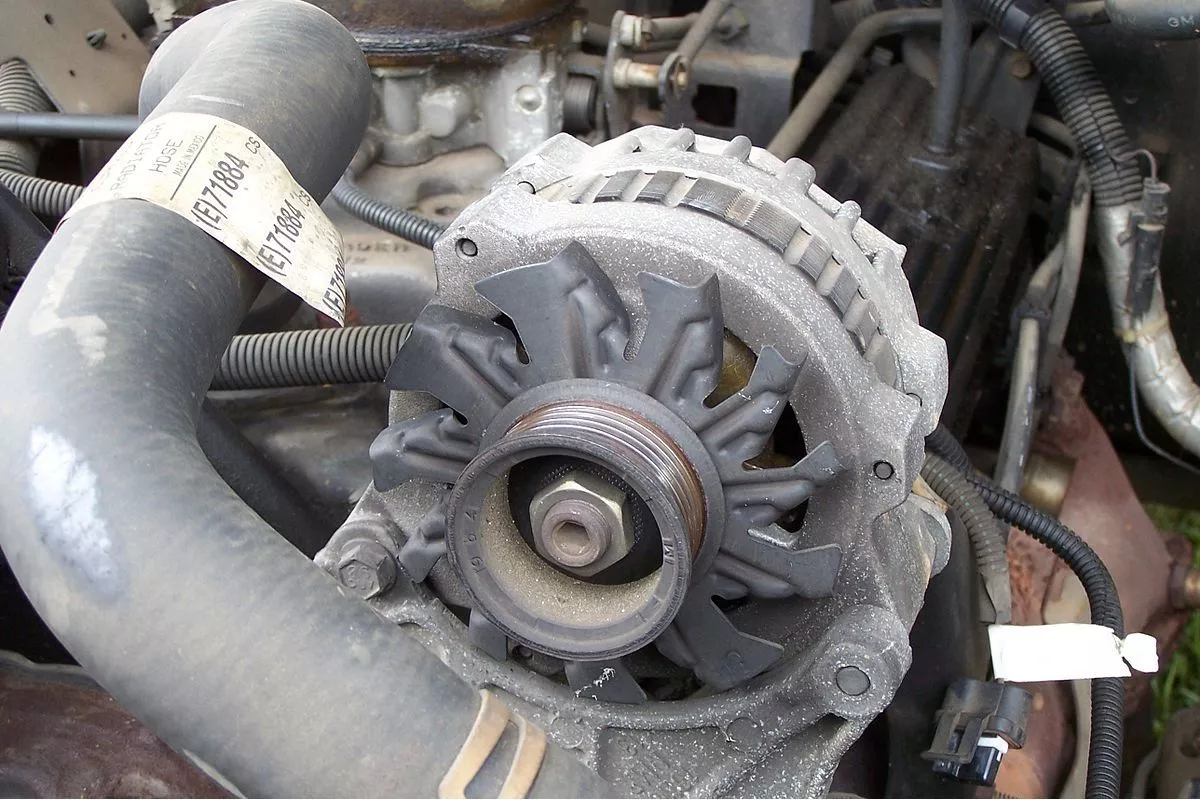 An application scenario or product detail of how long should a alternator last - Image 16