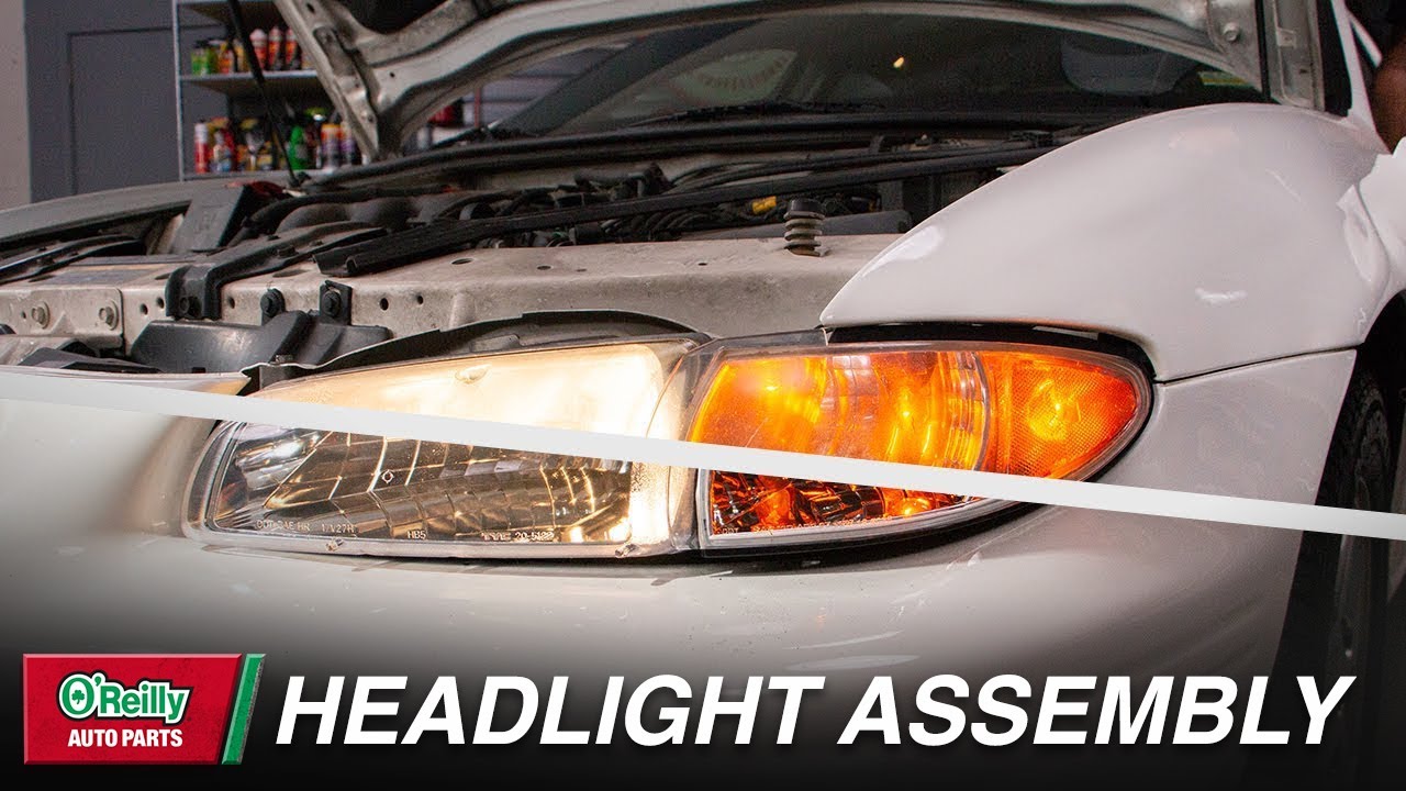 An application scenario or product detail of how to change a headlight - Image 16