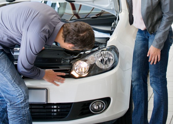 An application scenario or product detail of how to change your headlight - Image 15