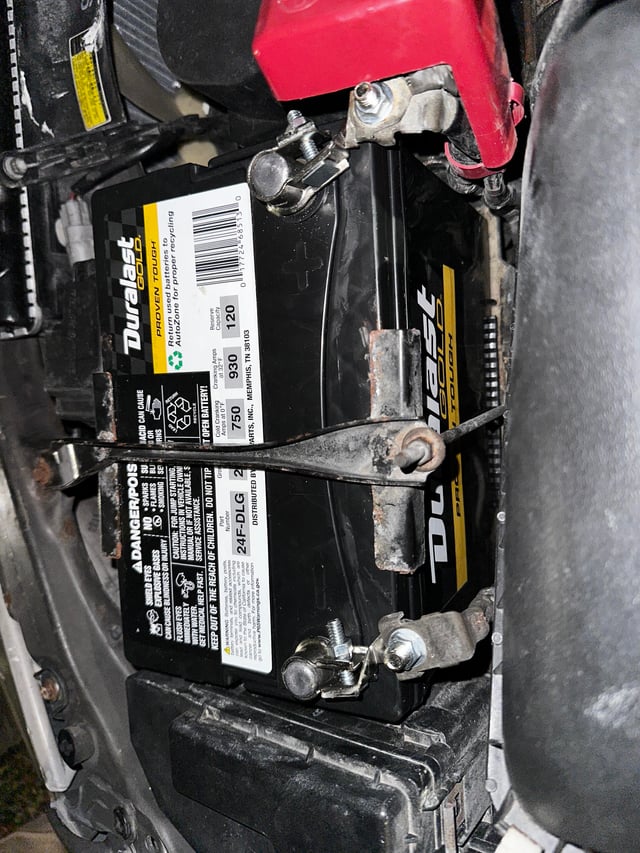 An application scenario or product detail of why are my car lights flickering - Image 24